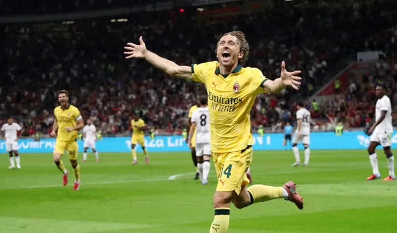 Luka Modric trở thành cầu thủ thứ sáu ghi bàn tại giải vô địch quốc gia Italy sau khi bước sang tuổi 40.