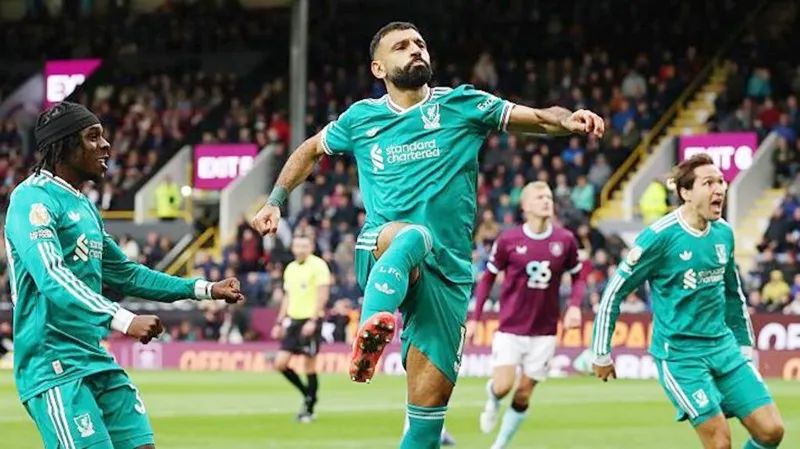 Mohamed Salah ghi bàn phút 90+5 là lần thứ 4 liên tiếp Liverpool bàn quyết định trong 10 phút cuối hoặc muộn hơn.