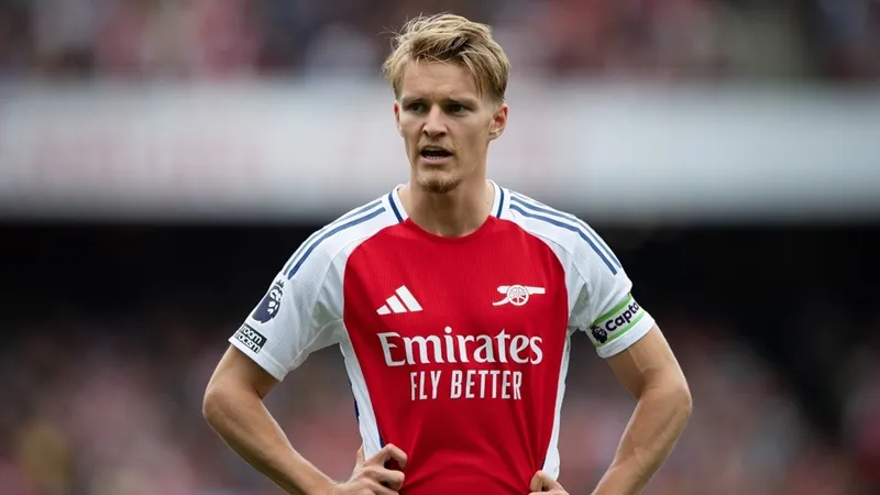 Martin Odegaard vắng mặt trong trận mở màn Champions League khi Arsenal làm khách tại Athletic Bilbao.