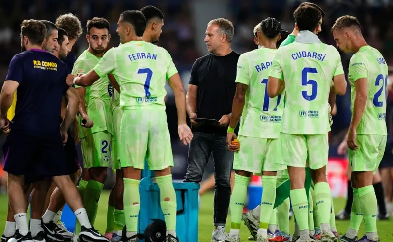 Giới hạn chi tiêu đội hình mới nhất của Barcelona giảm 112 triệu EUR xuống còn 351 triệu EUR. 