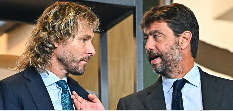 Pavel Nedved (trái) và cựu Chủ tịch Juventus Andrea Agnelli