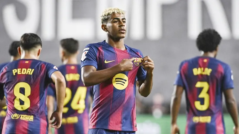 Lamine Yamal đã chơi 130 trận cho Barcelona và đội tuyển Tây Ban Nha khi mới 18 tuổi.