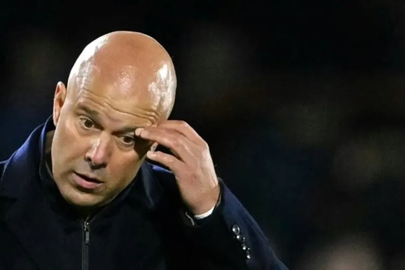 Liverpool đột nhiên trông yếu đuối hơn bất kỳ lúc nào dưới triều đại của Arne Slot.