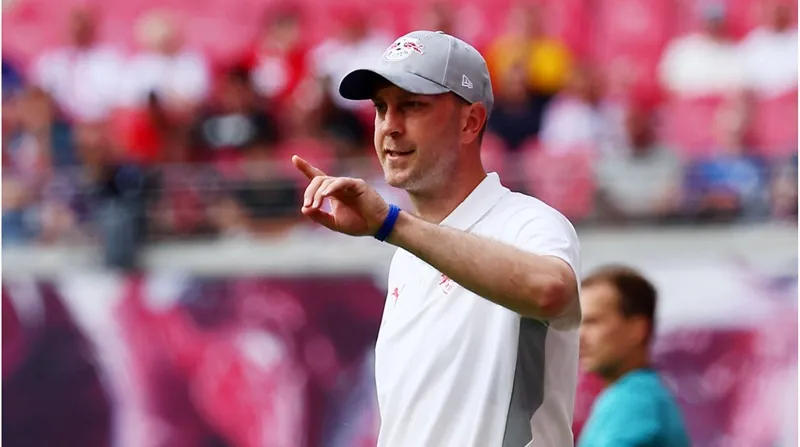 HLV Ole Werner và RB Leipzig âm thầm tạo nên màn khởi đầu ấn tượng tại Bundesliga.