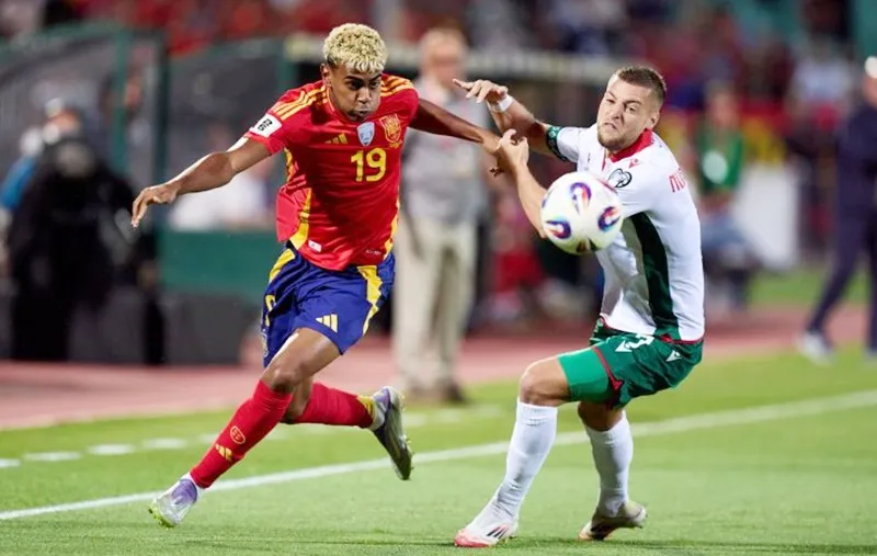 Lamine Yamal bỏ lỡ loạt trận quốc tế thứ 2 liên tiếp với đội tuyển Tây Ban Nha.