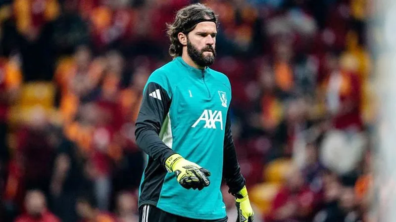 Liverpool đón tin vui khi thủ môn số một Alisson Becker trở lại trong trận tiếp đón Nottingham Forest. Ảnh: BBC