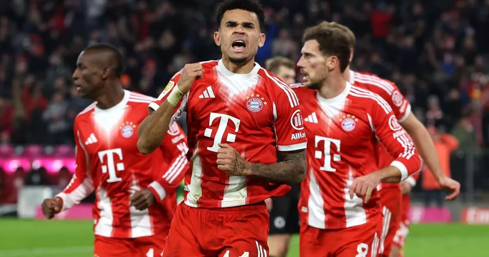 Bayern Munich cần 2 bàn thắng phút bù giờ mới đánh bại St. Pauli 3-1 trên sân nhà.