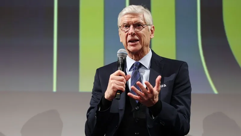 Arsene Wenger cho rằng 48 đội tuyển “là con số phù hợp” đối với một kỳ World Cup.