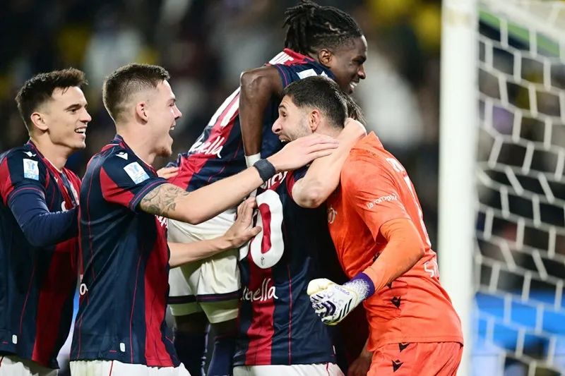 Bologna bại đội Inter Milan 3-2 trên chấm phạt đền ở Saudi Arabia hôm thứ Sáu.