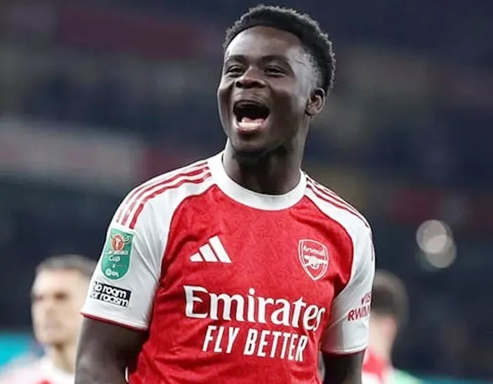 Saka sẽ gắn bó với Arsenal đến năm 2031