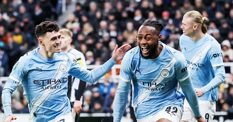 Tân binh Antoine Semenyo mở tỷ số giúp Man.City thắng 2-0 tại Newcastle vào thứ Ba.