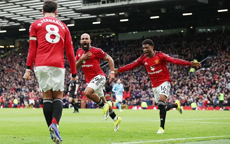 Bryan Mbeumo mở đường giúp giành chiến thắng 2-0 đầy khích lệ trước Man.City.