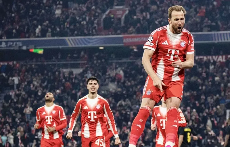 Harry Kane lập cú đúp giúp Bayern Munich chỉ còn 10 người thắng 2-0 trước Union Saint-Gilloise.