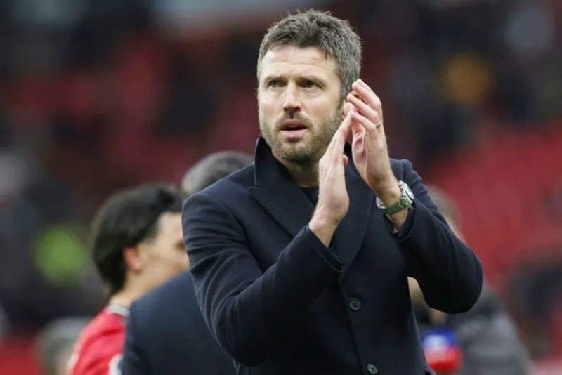 HLV Michael Carrick cảnh báo đánh giá thấp Fulham sẽ là “sai lầm nghiêm trọng”.