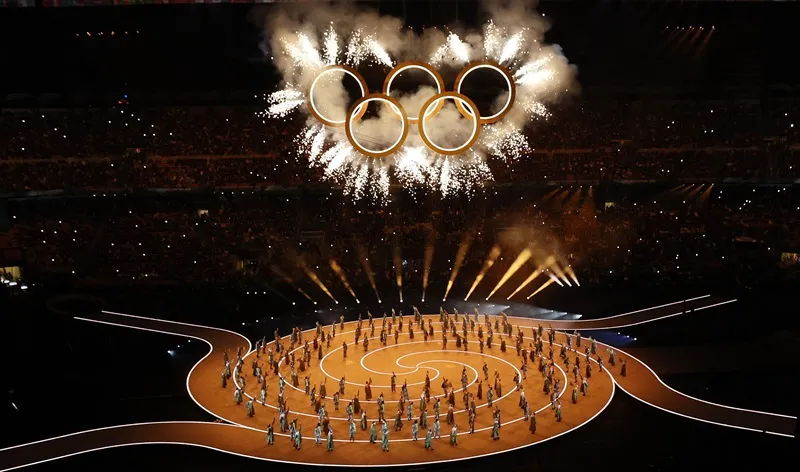 Lễ khai mạc Thế vận hội Mùa đông Milano Cortina 2026 thu hút khán giả toàn cầu vào thứ Sáu.