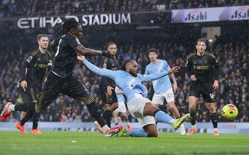 Antoine Semenyo khởi đầu cho chiến thắng dễ dàng 3-0 của Man.City trước Fulham.