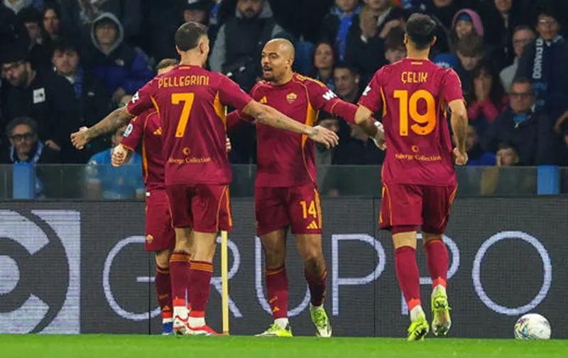 Tiền đạo tân binh Donyell Malen đã ghi cú đúp thứ 2 liên tiếp cho AS Roma.