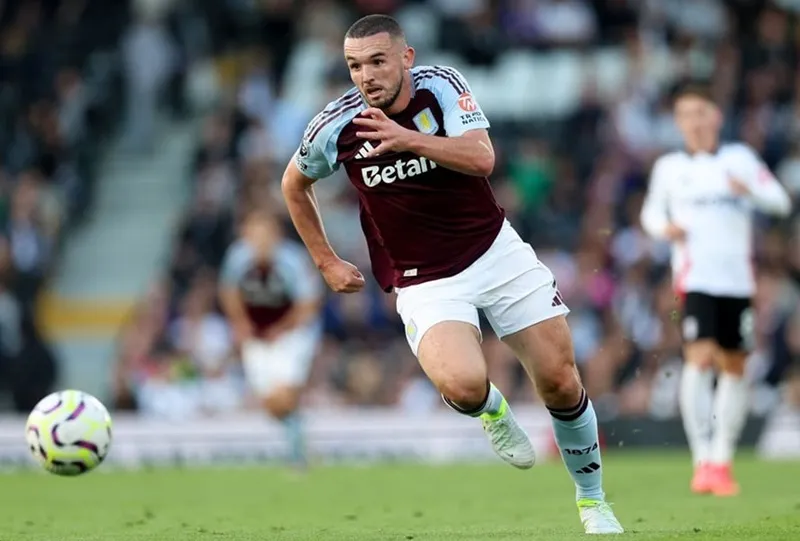 Aston Villa hy vọng McGinn kịp trở lại cho trận quyết chiến Man United