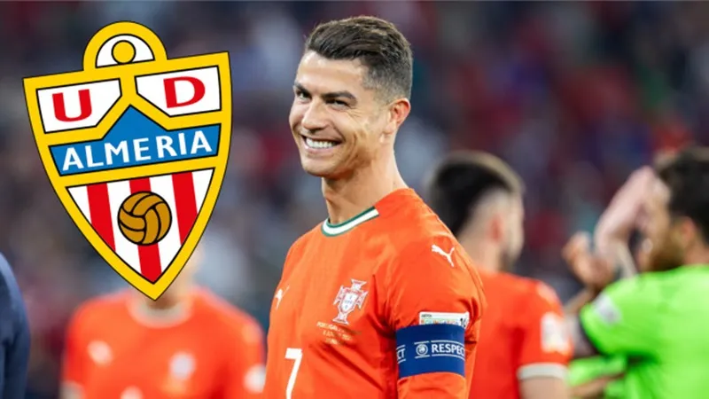 Cristiano Ronaldo mua 25% cổ phần sở hữu tại CLB hạng 2 Tây Ban Nha UD Almeria.