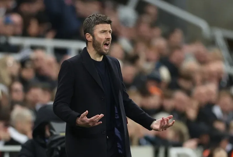 Chuỗi trận bất bại của Man.United dưới thời tân HLV Michael Carrick kết thúc ở con số 7.