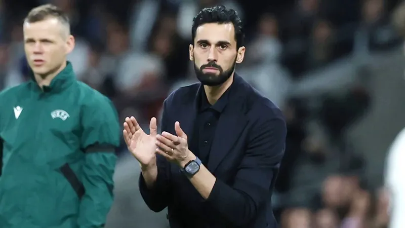 Alvaro Arbeloa tuyên bố Real Madrid chiến đấu đến cùng để giành chức vô địch La Liga.