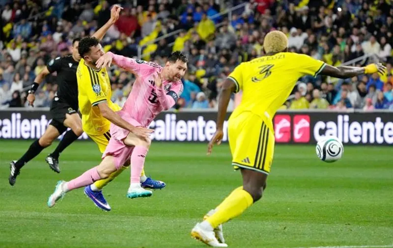 Lionel Messi vẫn giữ nguyên cột mốc 899 bàn thắng khi Inter Miami CF hòa 0-0 trên sân Nashville SC.