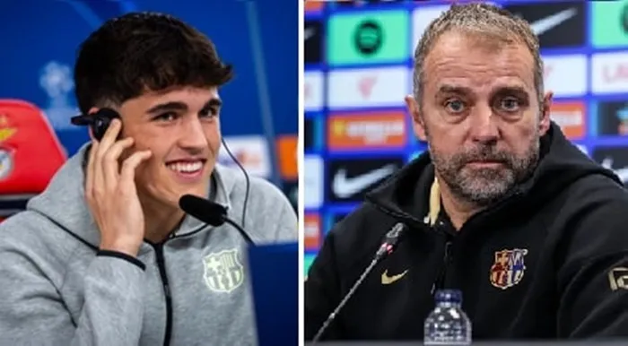 Trung vệ Pau Cubarsi và HLV Hansi Flick