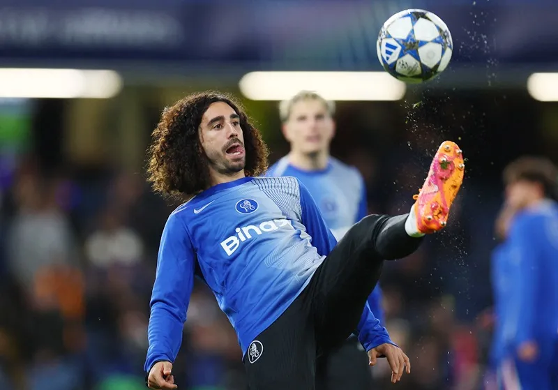 Marc Cucurella mới đây thừa nhận sẽ cân nhắc nếu có một lời đề nghị trở lại Barcelona.