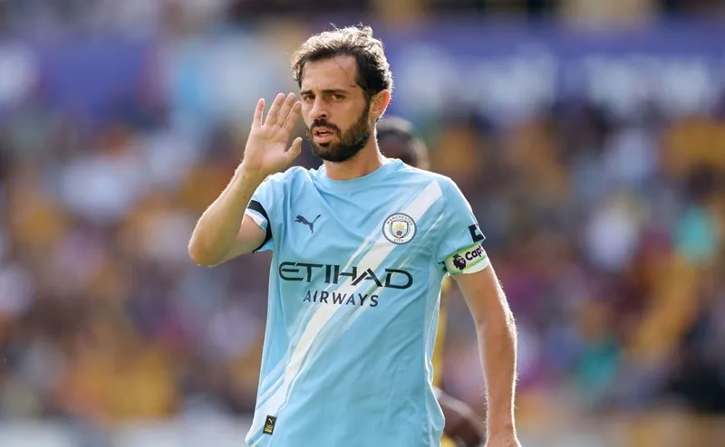 Trợ lý Pep Lijnders ám chỉ mạnh mẽ rằng Bernardo Silva sẽ rời Man.City vào cuối mùa giải.