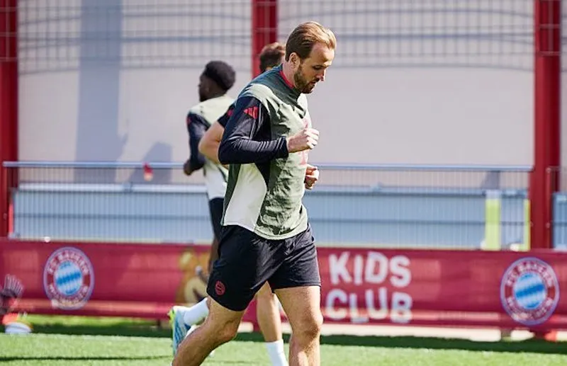 Harry Kane đã tập luyện và dự kiến cùng Bayern Munich chơi trận lượt đi tứ kết tại Real Madrid.