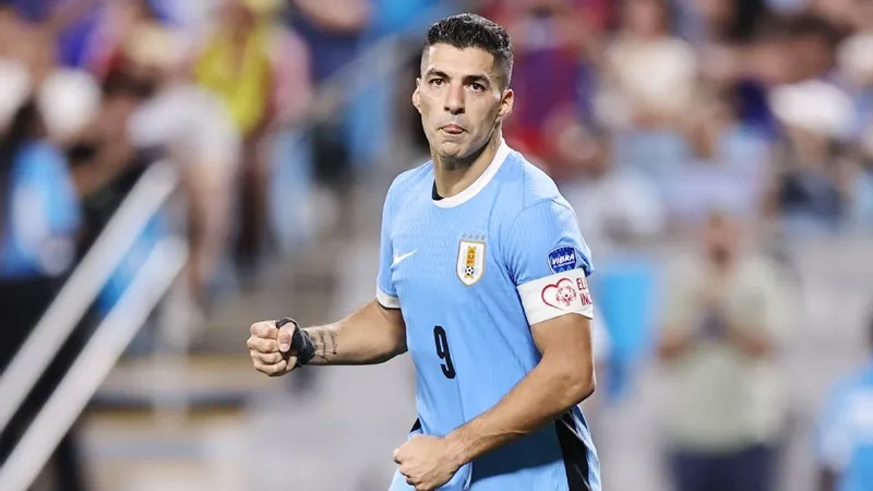Luis Suarez sẵn sàng trở lại nếu đội tuyển Uruguay muốn anh tham dự World Cup 2026.