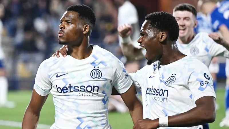 Inter Milan từ chỗ thua trước 2 bàn đã giành chiến thắng 4-3 trên sân Como. Ảnh: beIN SPORTS