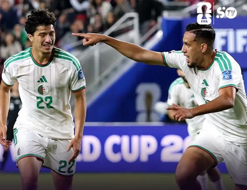 Algeria ngược dòng đánh bại Jordan với tỷ số 2-1 giữ vững hy vọng lọt vào vòng 32 đội.