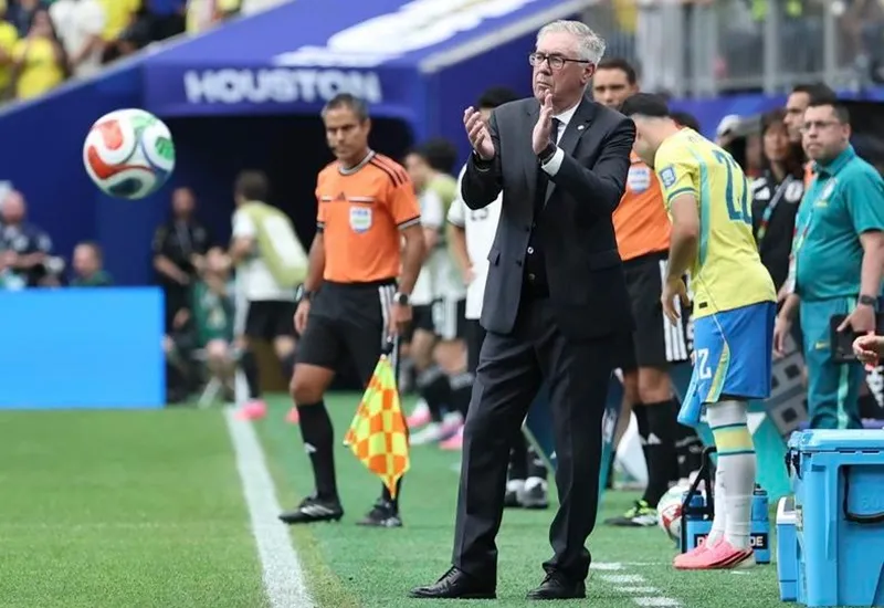HLV Carlo Ancelotti tiếp tục quá trình tái thiết sau kỳ World Cup đầy thất vọng. Ảnh: THX