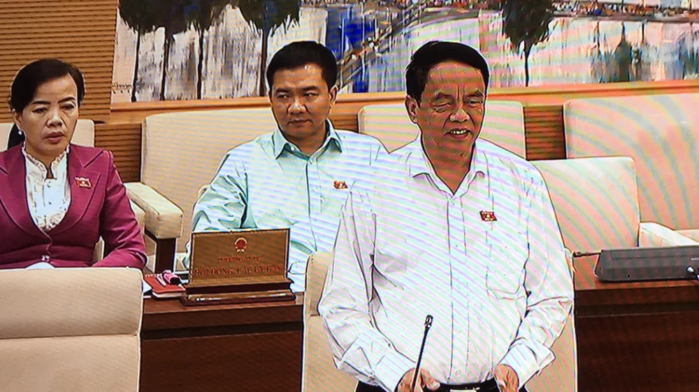 Chủ nhiệm Ủy ban Quốc phòng và An ninh Võ Trọng Việt phát biểu tại phiên họp Tại