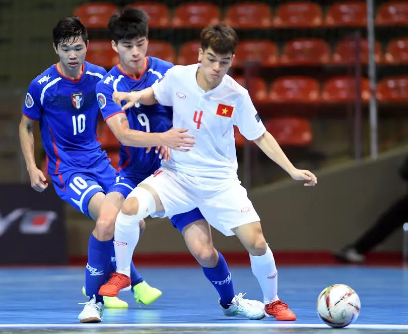 U20 Futsal Việt Nam ngược dòng ấn tượng 5-4 trước đối thủ. Ảnh: Quang Thắng.