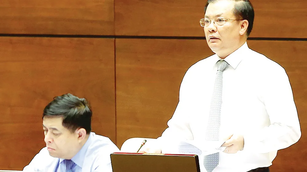 Đừng vì tăng trưởng tức thì mà buông bỏ tương lai dân tộc ảnh 1