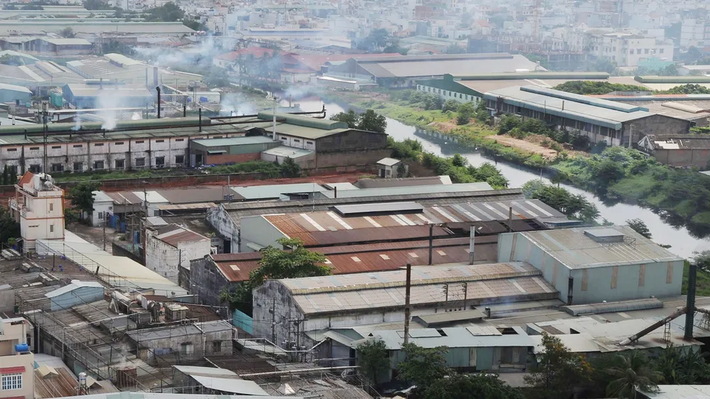                Một số cơ sở sản xuất tại phường Đông Hưng Thuận, quận 12             Ảnh: THÀNH TRÍ