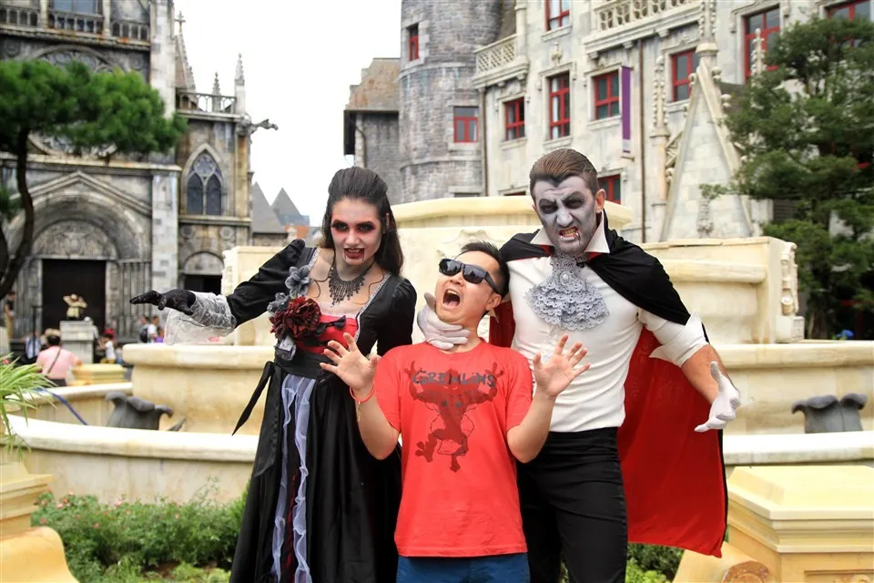 Halloween nhuốm màu cổ tích ở Sun World Ba Na Hills ảnh 3