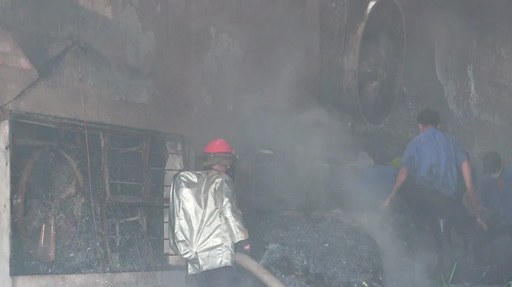 Cháy Khu công nghiệp Tân Thới Hiệp, công nhân bỏ chạy tán loạn ảnh 4