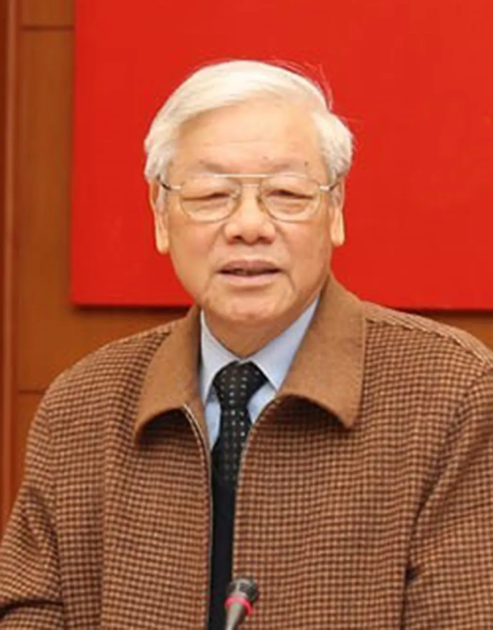 Thực tiễn đòi hỏi phải đổi mới mạnh mẽ hơn nữa tư duy lý luận ảnh 1