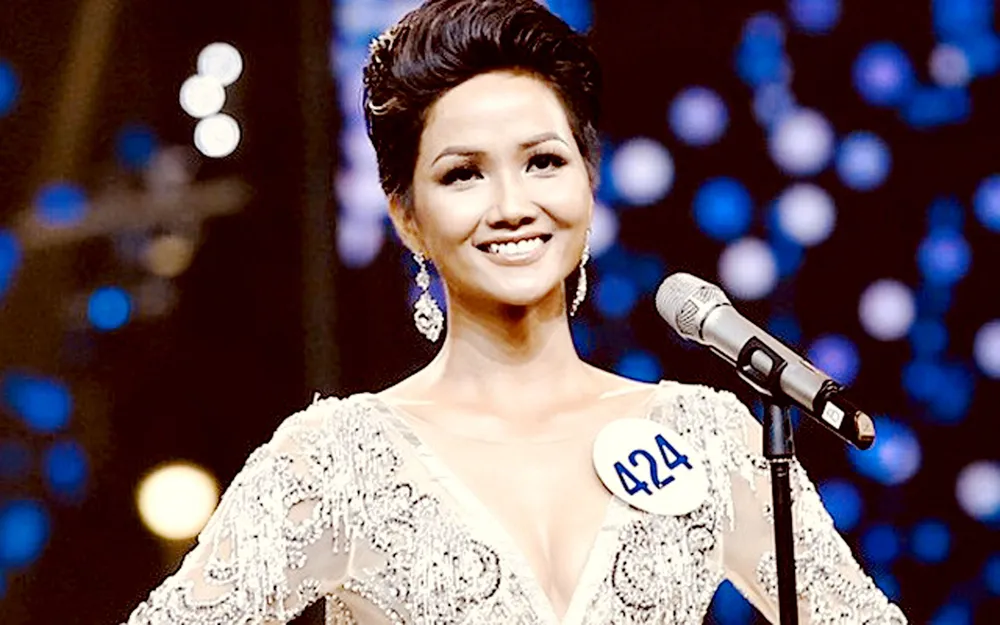 Người đẹp Ê Đê đã trở thành chủ nhân của vương miện Empower trị giá 2,7 tỷ đồng