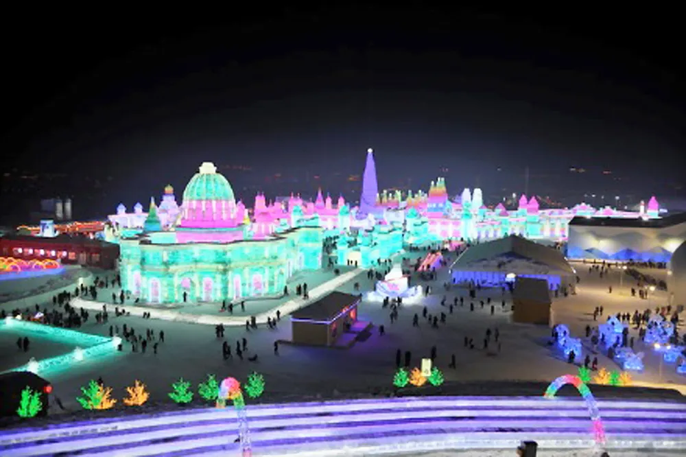 Lễ hội băng đăng lớn nhất thế giới