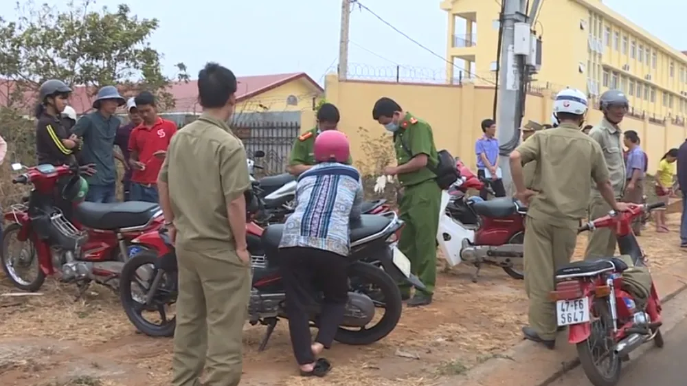 Cơ quan chức năng phong tỏa hiện trường vụ phát hiện người đàn ông tử vong ở TP Buôn Ma Thuột