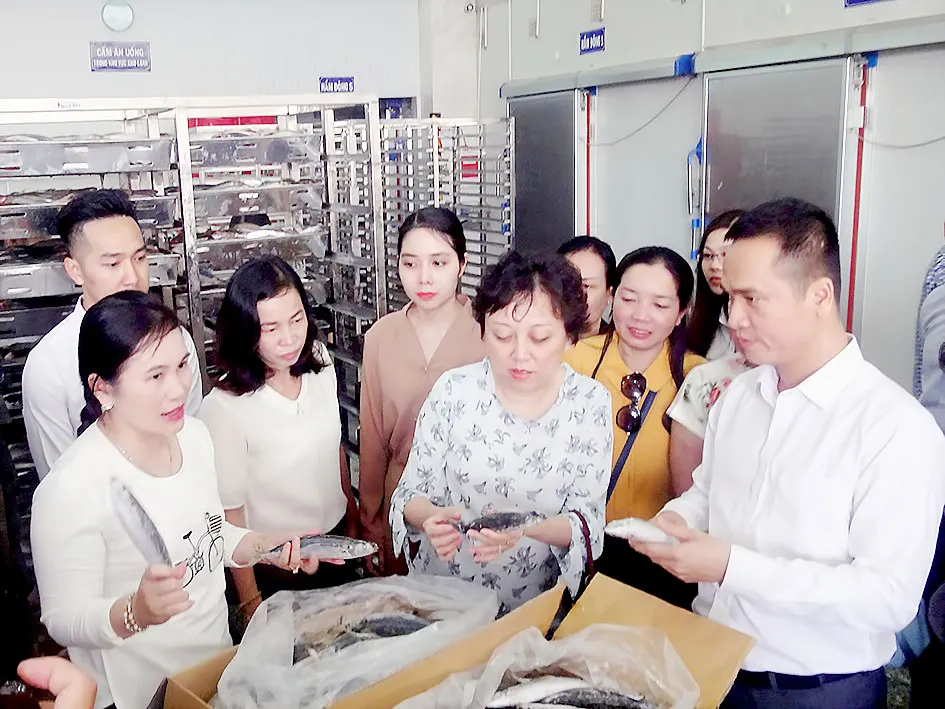 Ban Quản lý An toàn thực phẩm TPHCM khảo sát cơ sở kinh doanh thực phẩm