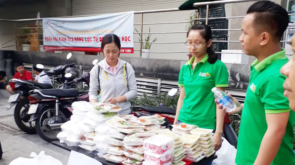 Cháy chung cư cao cấp ở TPHCM, 13 người tử vong, 28 người bị thương ảnh 21