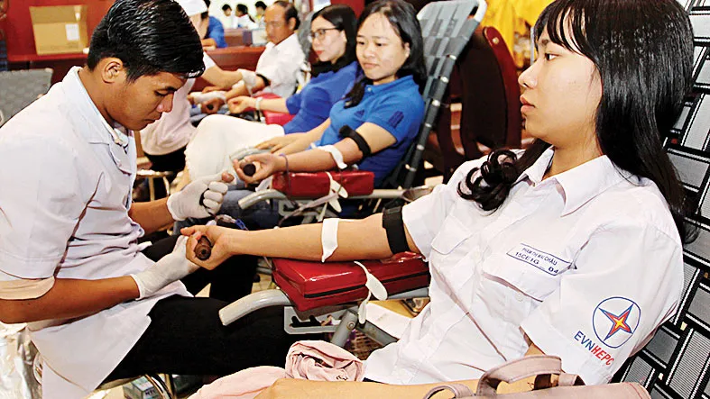 Lấy chuyên môn phục vụ cộng đồng ảnh 6