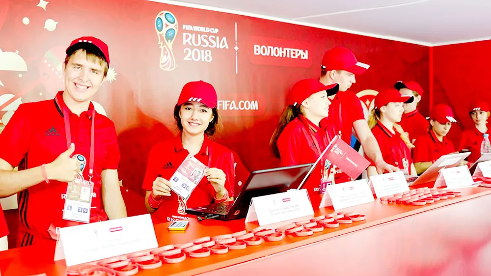 Các tình nguyện viên Nga sẵn sàng hỗ trợ du khách