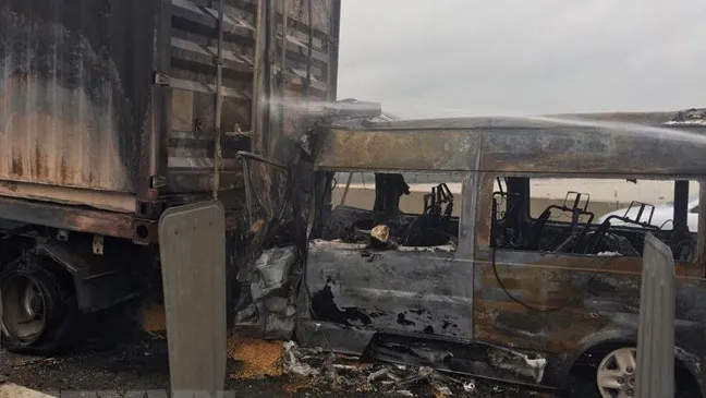 Hiện trường vụ tai nạn khiến 2 người tử vong. Ảnh: TTXVN