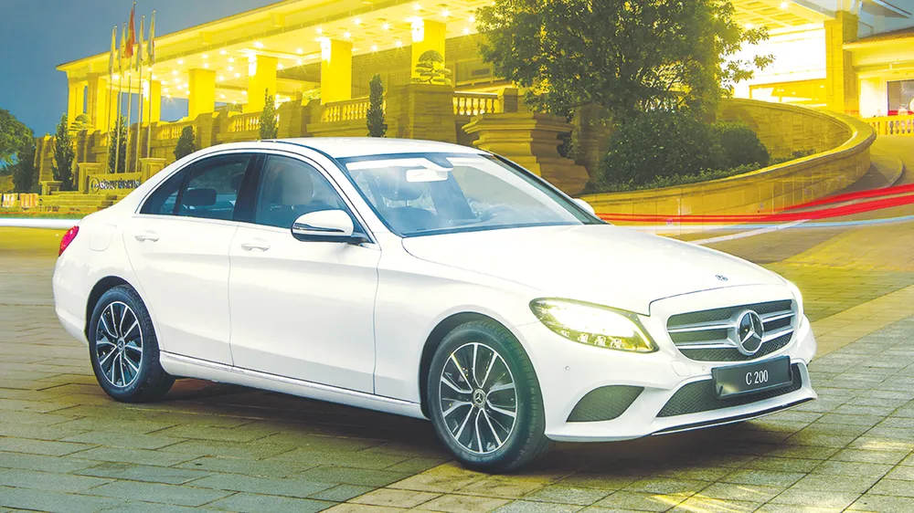 C-Class nâng cấp mới là mẫu sedan lý tưởng ở tầm giá trên 1,5 tỷ đồng